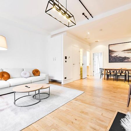 Amazing 3 Bed Apartment Great Portland Street 런던 외부 사진