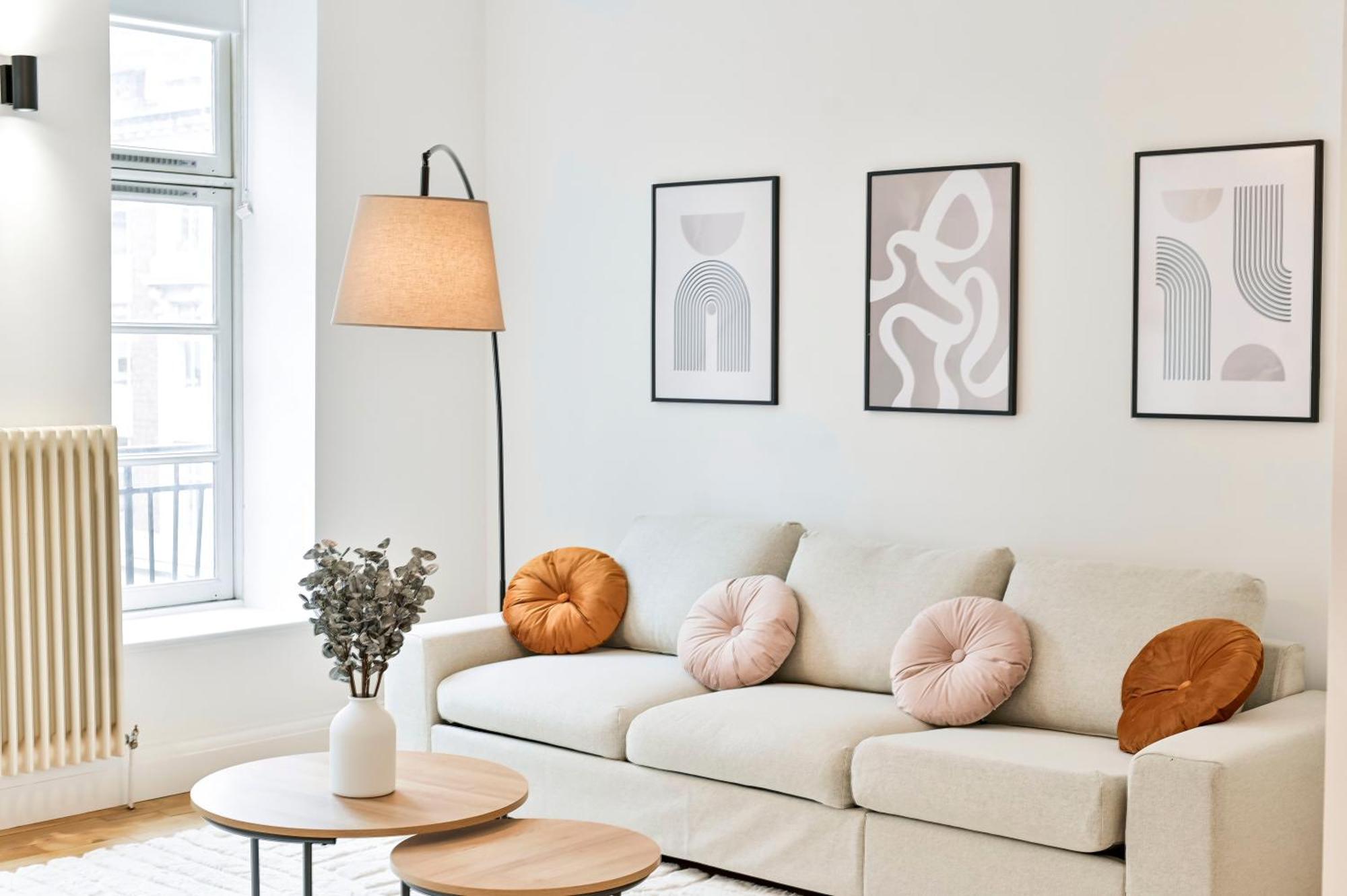 Amazing 3 Bed Apartment Great Portland Street 런던 외부 사진