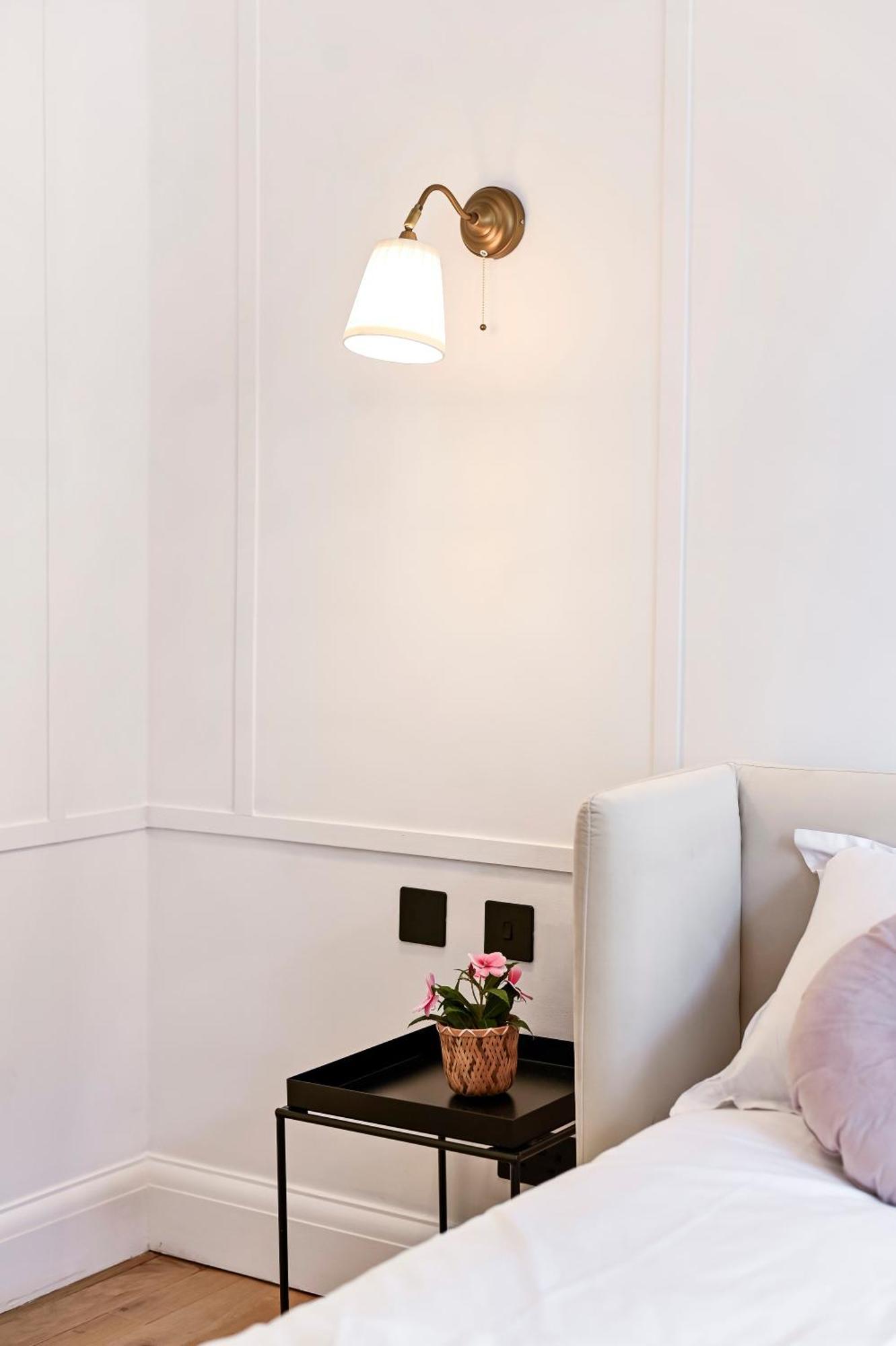 Amazing 3 Bed Apartment Great Portland Street 런던 외부 사진